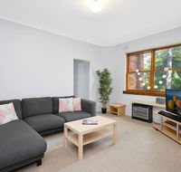 Cosy 2BR plus Parking in Nth Sydney - Northern Rivers Accommodation