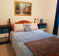 Cosy Quiet Bedroom Ferny Grove - Northern Rivers Accommodation