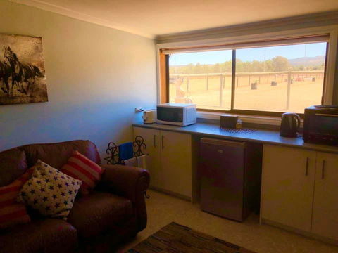 Cottage Equus - Northern Rivers Accommodation 2