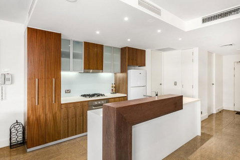 COTTON BEACH APARTMENT 33 WITH POOL VIEWS - Northern Rivers Accommodation 1