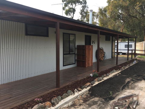 Country Cabin With Mountain Views Close To Ballarat - Northern Rivers Accommodation 3