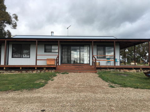 Country Cabin With Mountain Views Close To Ballarat - Northern Rivers Accommodation 1