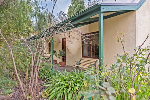 Country Pleasures Bed And Breakfast - Northern Rivers Accommodation 1