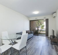 Cozy  Perfect Location next to Perth Zoo - Northern Rivers Accommodation