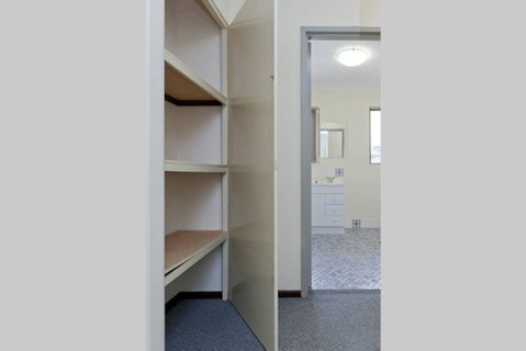 Cozy South Perth Unit Next To Perth Zoo - Northern Rivers Accommodation 3
