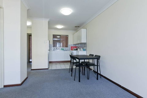 Cozy South Perth Unit Next To Perth Zoo - Northern Rivers Accommodation 1