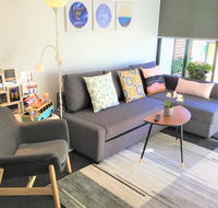 Cozy homely apartment CBR central - Northern Rivers Accommodation