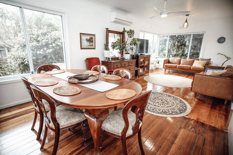 Craypot Cottage Port Campbell - Northern Rivers Accommodation 1