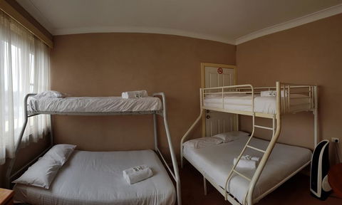 Cringila Hotel - Northern Rivers Accommodation 1