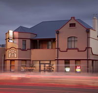 Cross Keys Hotel - Northern Rivers Accommodation