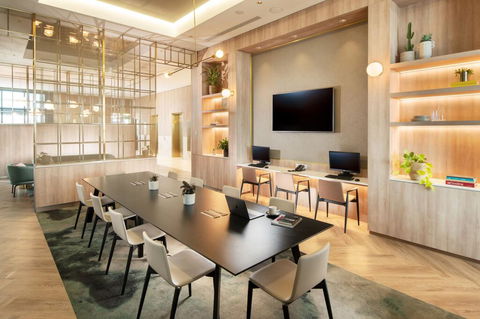 Crowne Plaza Adelaide - Northern Rivers Accommodation 2