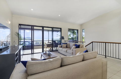 Currumbin Beachside Holiday Home - Northern Rivers Accommodation 2