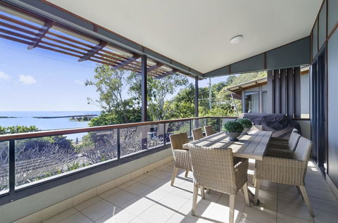 Currumbin Beachside Holiday Home - Northern Rivers Accommodation 0
