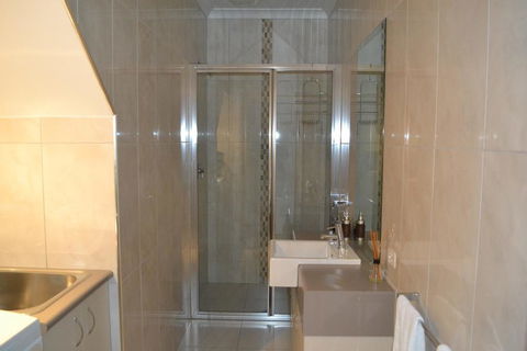 Cypress Drive Town House - Northern Rivers Accommodation 2