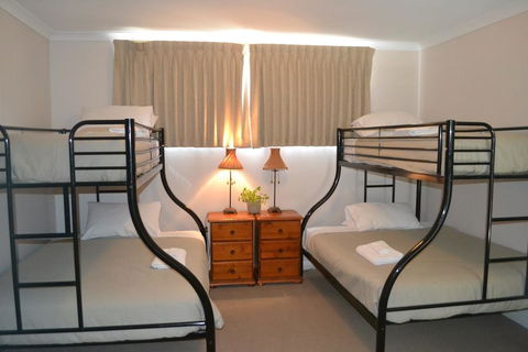 Cypress Drive Town House - Northern Rivers Accommodation 1