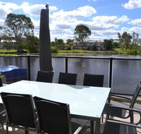 Cypress Drive Town House - Northern Rivers Accommodation