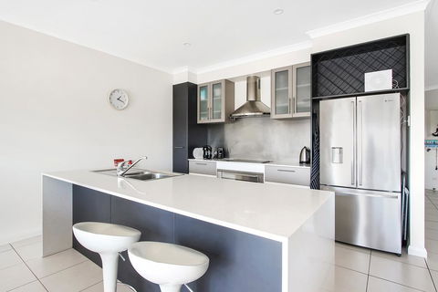 Cypress Townhouse 17 - Mulwala - Northern Rivers Accommodation 1