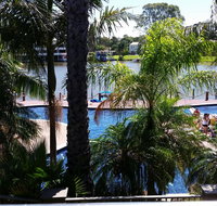 Cypress waterfront spa apartment - Northern Rivers Accommodation
