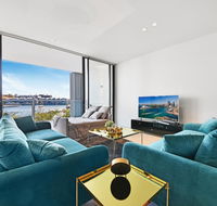 Darling Harbour Waterfront Luxury Apartment - Northern Rivers Accommodation