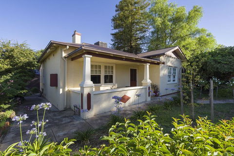 Darling House Castlemaine - Northern Rivers Accommodation 0
