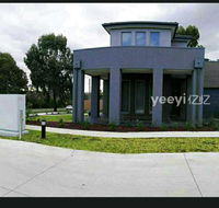 Decent new master room with private bathroom for one or two - Northern Rivers Accommodation