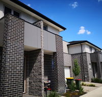 Delicate and Peaceful Bundoora Townhouse 12 - Northern Rivers Accommodation