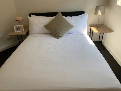 Delicate And Peaceful Bundoora Townhouse 12 - Northern Rivers Accommodation 2