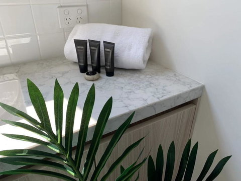 Delicate And Peaceful Bundoora Townhouse 12-R2 - Northern Rivers Accommodation 1