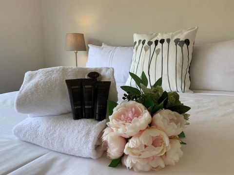 Delicate And Peaceful Bundoora Townhouse 20-R4 - Northern Rivers Accommodation 1