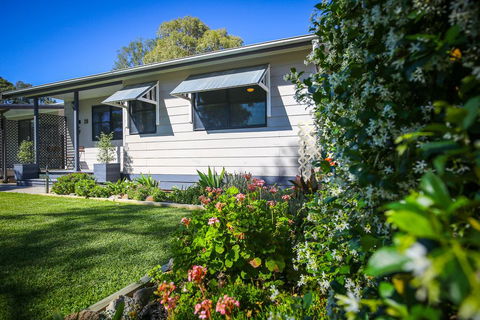 Dell-Lee Cottage - Northern Rivers Accommodation 0