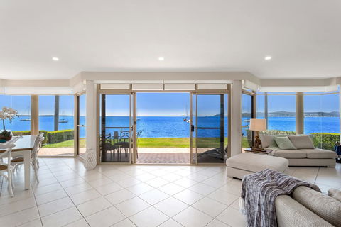 Delphini 1 - Salamander Bay - Northern Rivers Accommodation 1