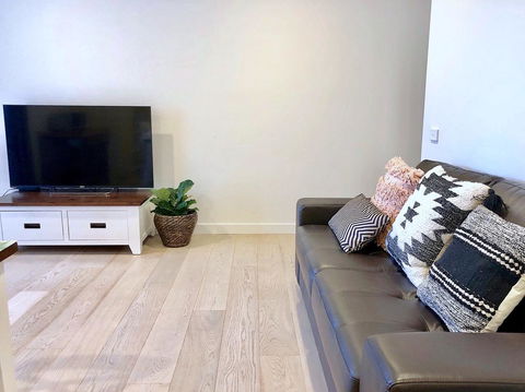 Deluxe Brighton Home In Bayside - Northern Rivers Accommodation 1