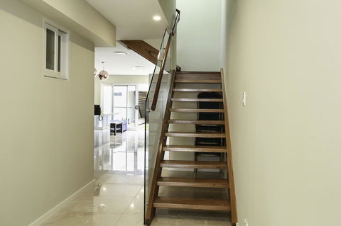 Design Sydney Home - Northern Rivers Accommodation 2