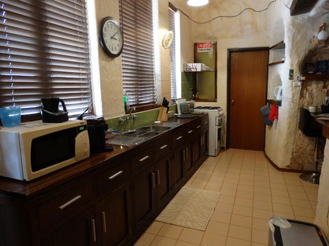 Dinky Di's Dugout - Northern Rivers Accommodation 1