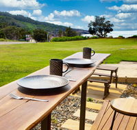 Dolphin Studio Apartment 1a Ocean Street - Northern Rivers Accommodation