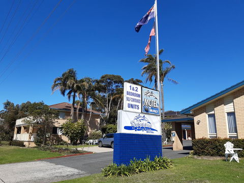 Dolphins Of Mollymook Motel And Fifth Green Apartments - Northern Rivers Accommodation 0
