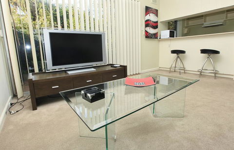 Downstairs In Hawthorn - Northern Rivers Accommodation 3