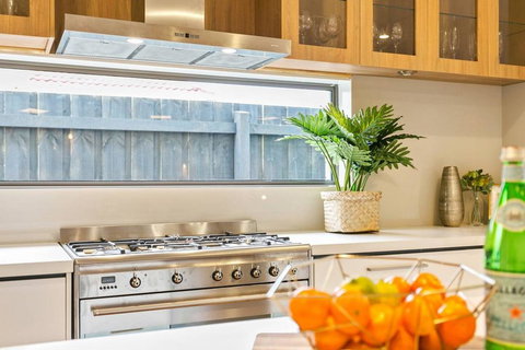 Dromana Beach House For Two Families. - Northern Rivers Accommodation 2