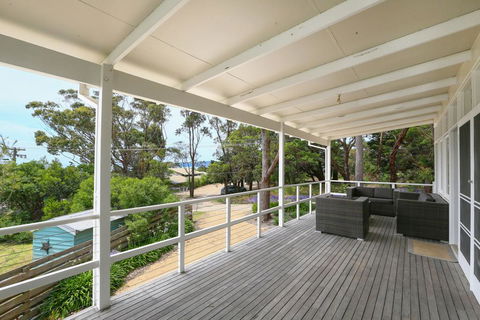 DROMANA BEACH SHACK... - Northern Rivers Accommodation 0