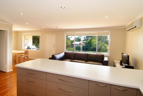 Eagle Bay Beach House - Northern Rivers Accommodation 3