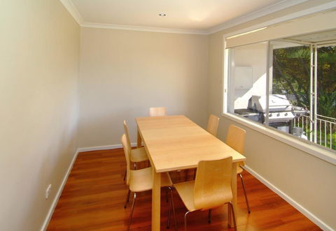 Eagle Bay Beach House - Northern Rivers Accommodation 2