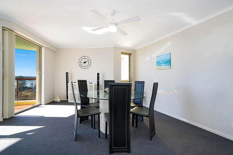 Eagle Wings - The Entrance, NSW - Northern Rivers Accommodation 3