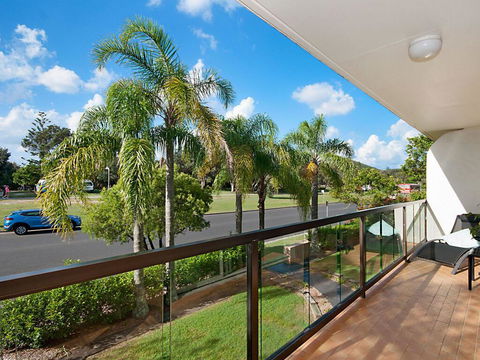 EAST COAST ESCAPES - Byron Beachfront - Northern Rivers Accommodation 0