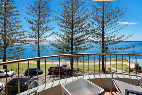 Eastbourne U6, 80 Esplanade. Golden Beach - Northern Rivers Accommodation 3