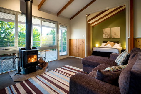 Eastern View Studio - Northern Rivers Accommodation 1