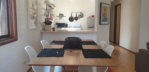 Elegant And Relaxing Apartment Few Mins To Canberra Racecourse - Northern Rivers Accommodation 1