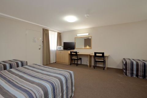 Elizabeth Motor Inn - Northern Rivers Accommodation 1