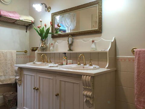 Ellie's Place On City Park - Northern Rivers Accommodation 3