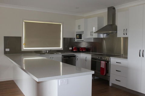Elm Cottage - Northern Rivers Accommodation 0
