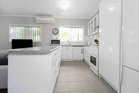 Eloora House, Blue Bay - Northern Rivers Accommodation 2